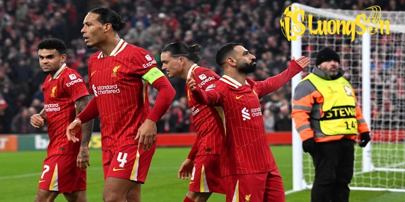 Liverpool giữ nguyên đội hình dẫn đầu Premier LeagueLiverpool giữ nguyên đội hình dẫn đầu Premier LeagueLiverpool giữ nguyên đội hình dẫn đầu Premier League